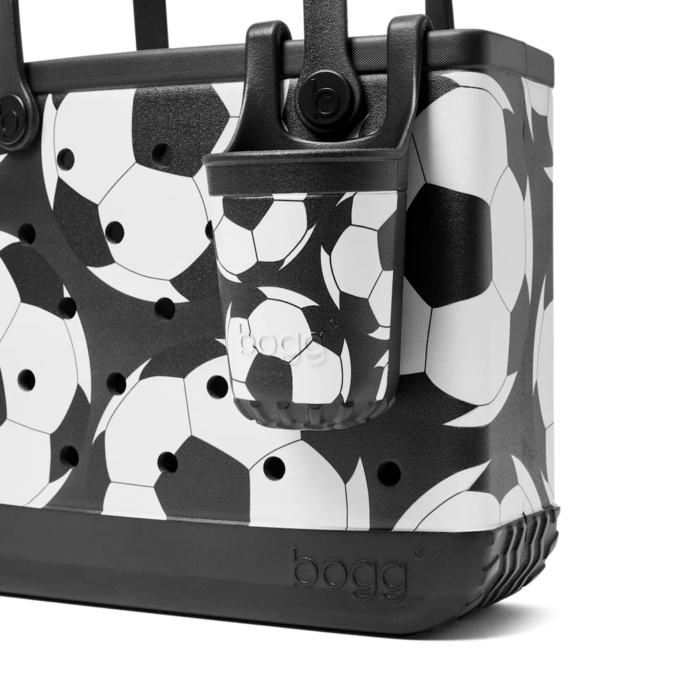 BEVYS LETS KICK IT/019