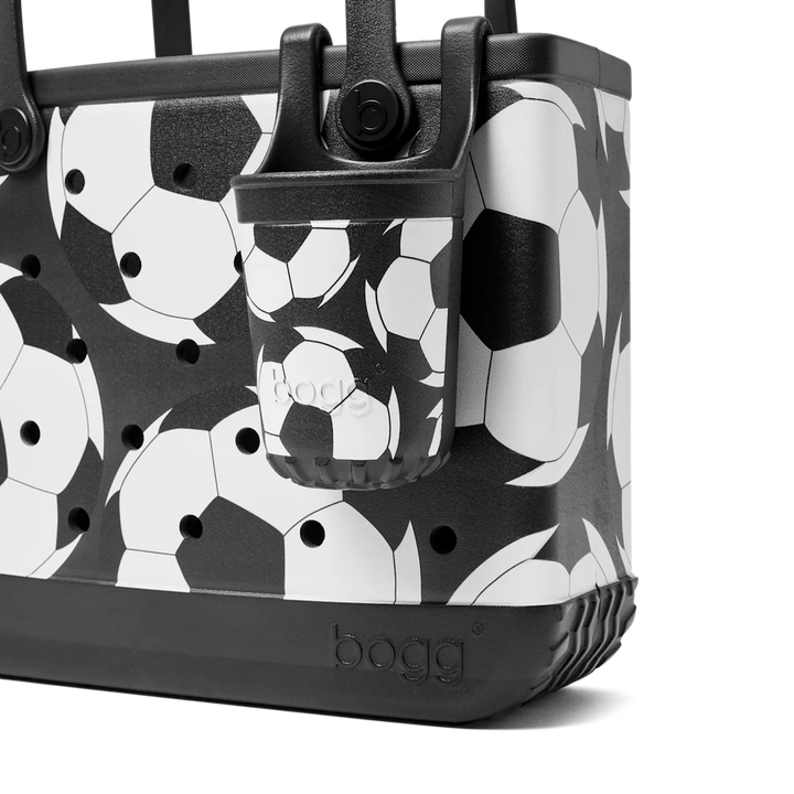 BEVYS LETS KICK IT/019