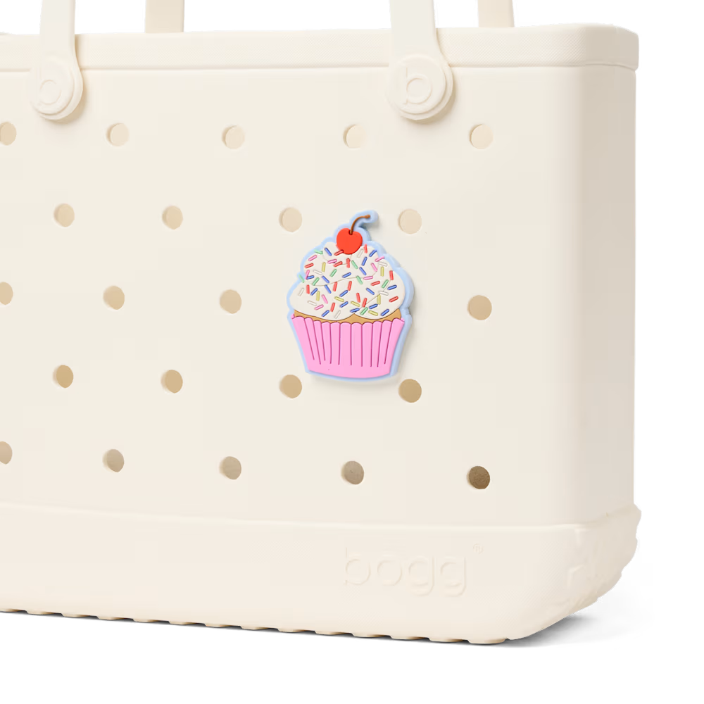 BOGG BIT SPRINKLE CUPCAKE