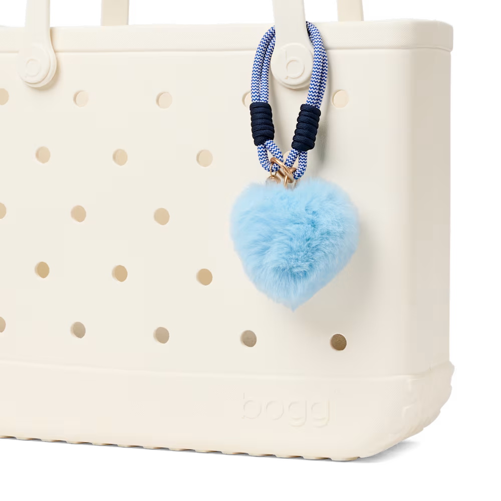 BOGG'D & CHARMED POUF BLUE HEART POUF